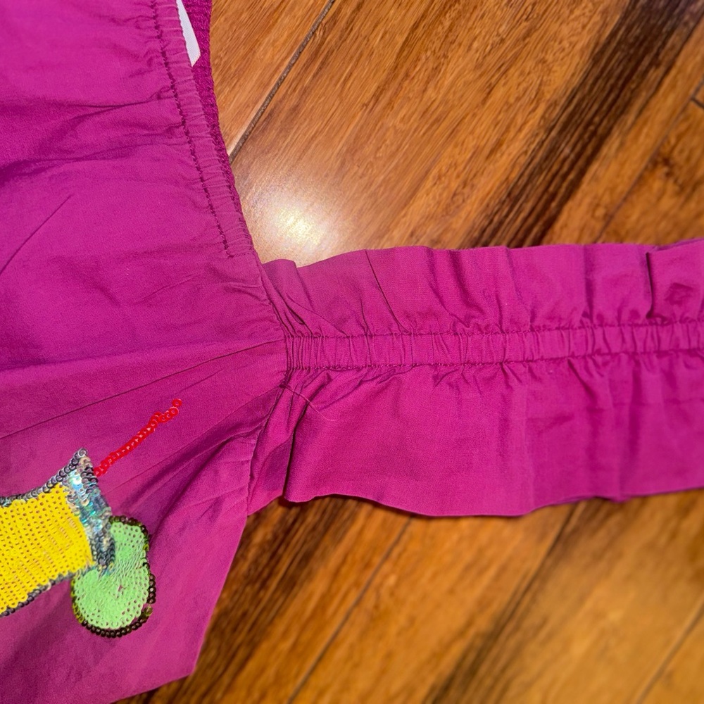 Set Of Shorts With A Blouse With Sequin Appliqus,… - image 7